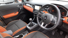 Renault Captur 1.3 TCE 130 Iconic 5dr Petrol Hatchback